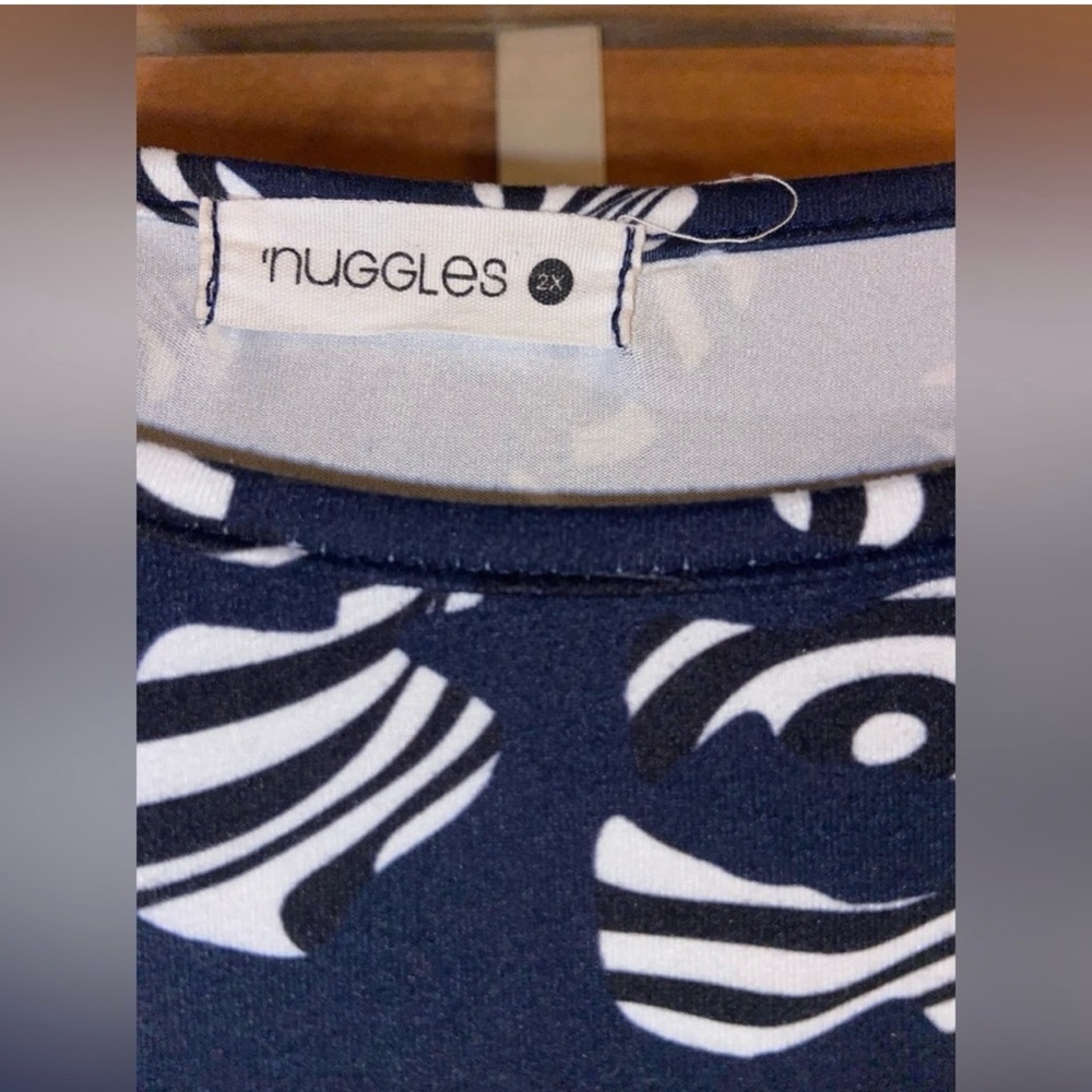 Nuggles Navy and White Patterned Top - Picture 3 of 4
